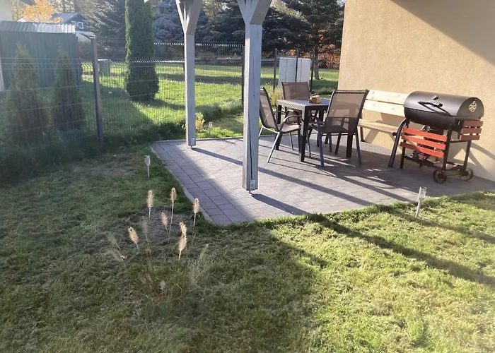 Lipek 롯지 우스트론