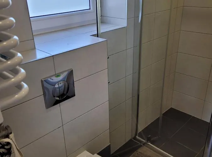 롯지 Lipek 우스트론